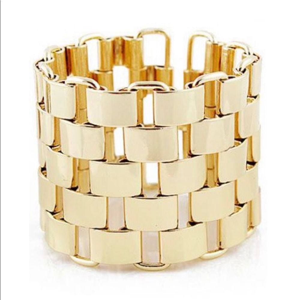 Gold bracelet